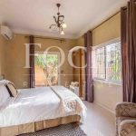 Perfect family home: central and spacious